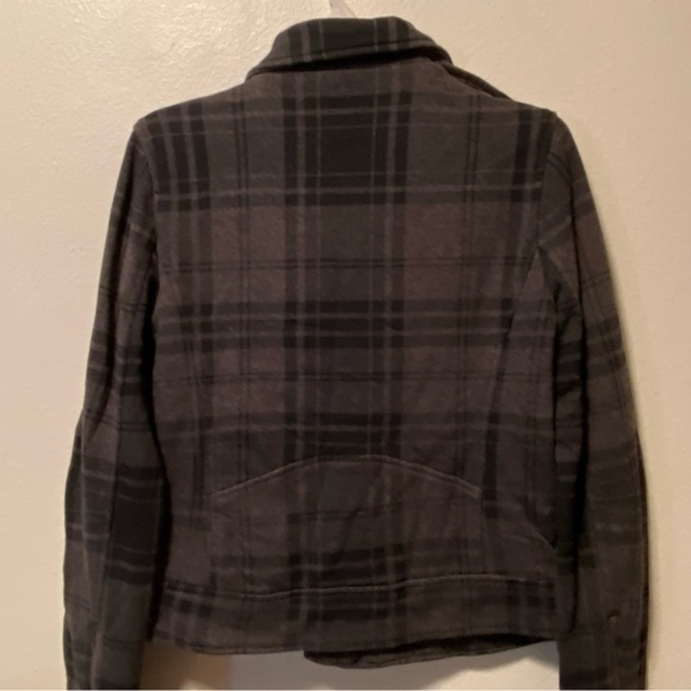 American Eagle Coat Women’s Size Medium Full Zip Pockets Sleeves Zip - Picture 3 of 13